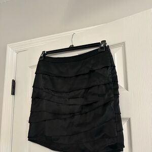 Ann Taylor Black Layered Skirt Size 4